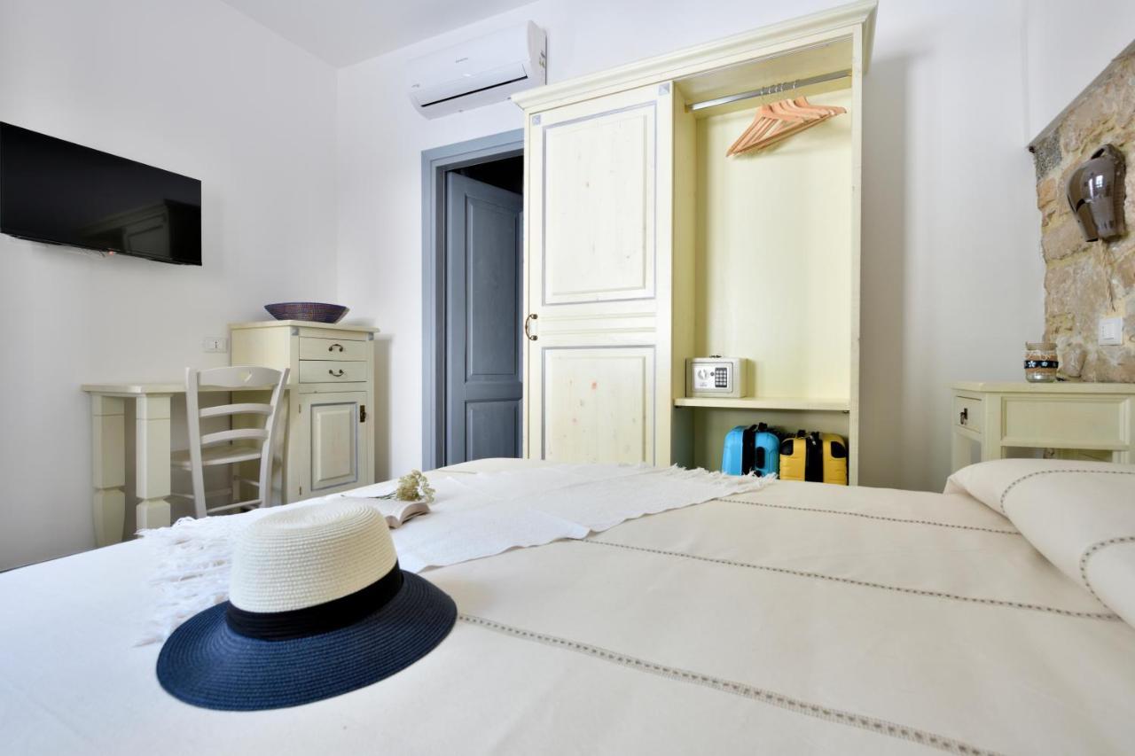 Hotel Fund'E Monte Baunei Exteriér fotografie
