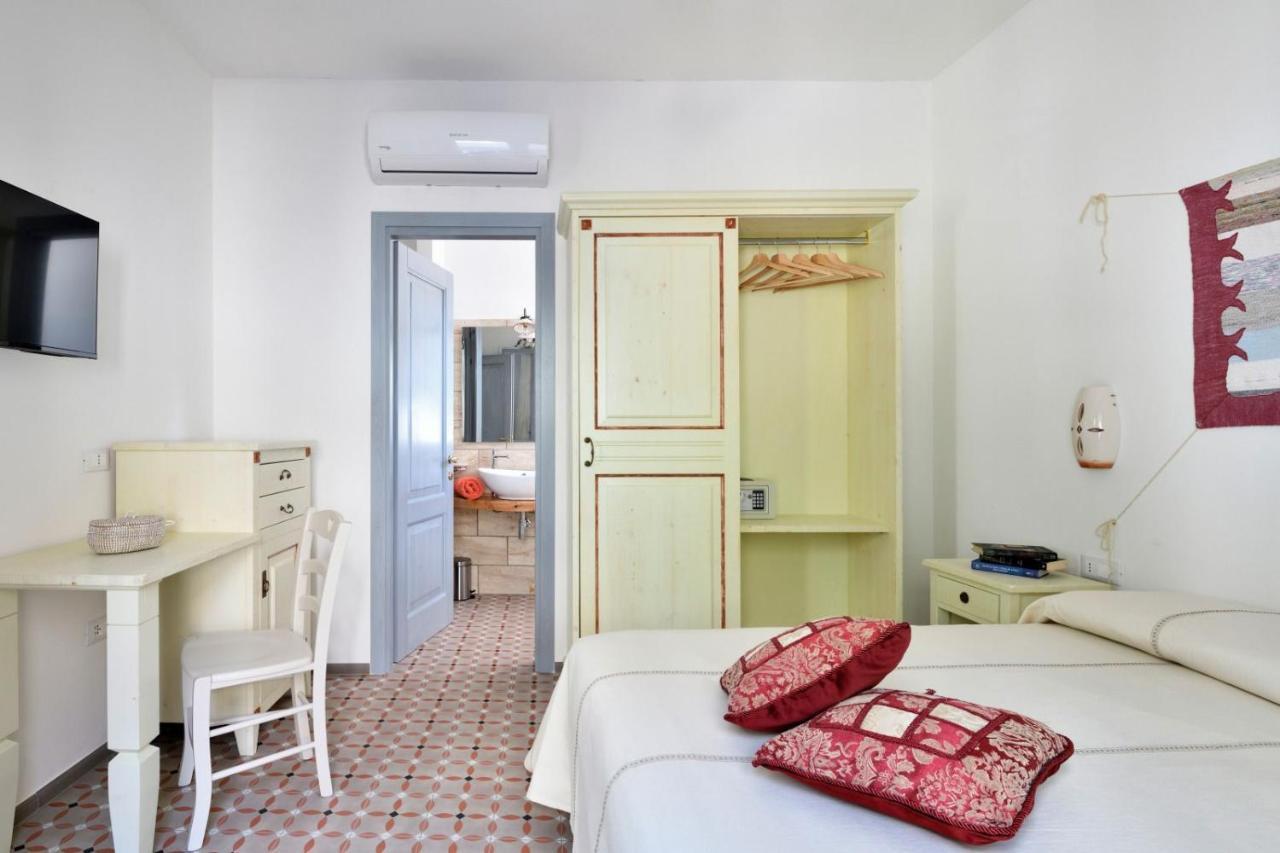 Hotel Fund'E Monte Baunei Exteriér fotografie
